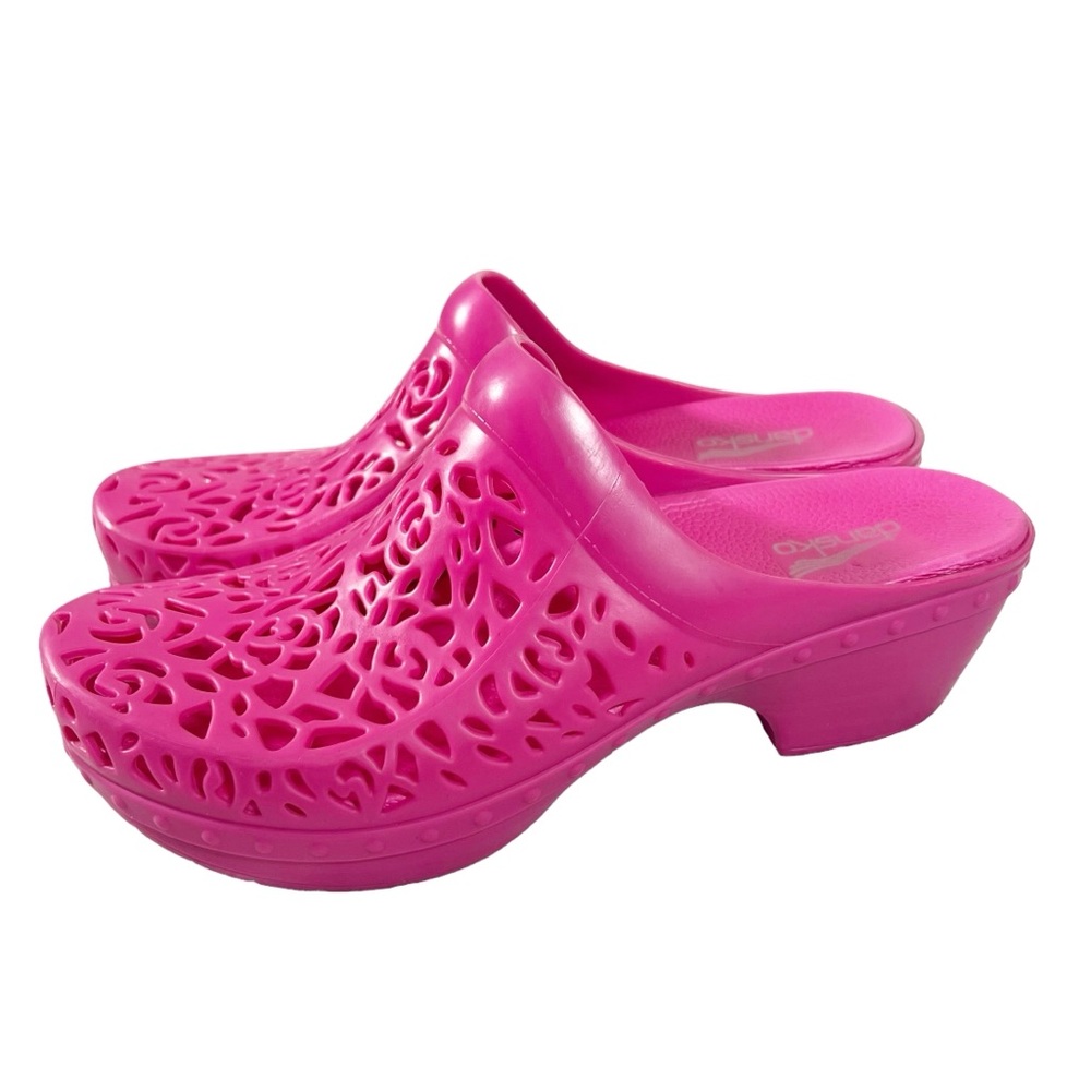 Dansko Pippa Pink Clogs Womens Size 40 9.5-10 Molded Laser Cut